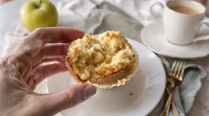 Fini le beurre dans mes gâteaux : je le remplace par cet ingrédient du placard pour des muffins avoine-pomme ultra moelleux